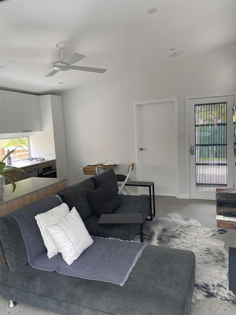 Sama Sama - Hotel Accommodation 1