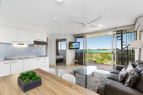 Sandcastles Mooloolaba - Hotel Accommodation 2