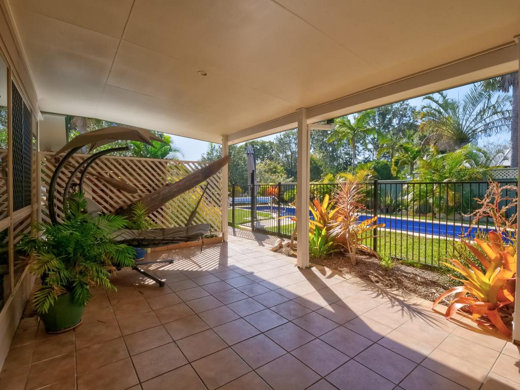 Dundowran Beach QLD Hotel Accommodation