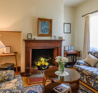 Sargeants  Armoury Cottages 1823 - Hotel Accommodation