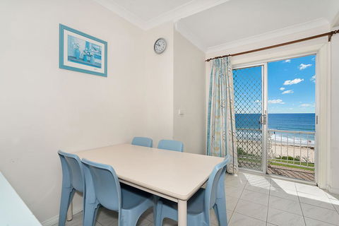 Sea Spray Apartments, Unit 4 - Hotel Accommodation 3