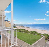 Sea Spray Apartments Unit 4 - Hotel Accommodation