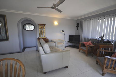 Seaclusion On Toorbul - Hotel Accommodation 2