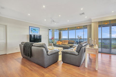 Seaglass - Sellicks Beach - Hotel Accommodation 0