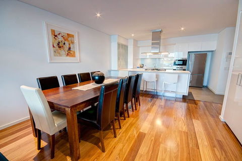 Seapoint 109 - Hotel Accommodation 1