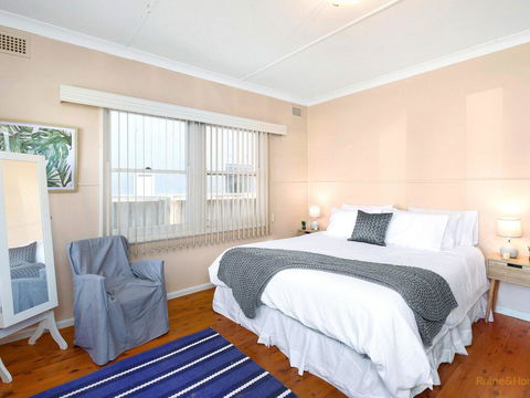Seashells At North Avoca - 10 View Street - Hotel Accommodation 2