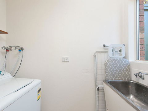 Seashells On The Bay - Hotel Accommodation 3