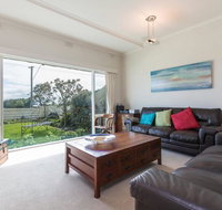 SEAVIEWS MORNINGTON.... - Hotel Accommodation