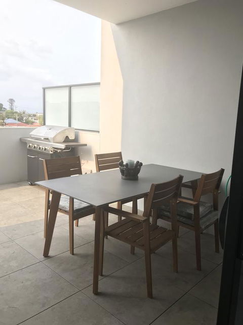 Secret At Shellharbour Village - Water View - Hotel Accommodation 1