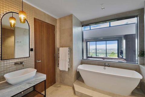 Sequoia Lodge - Hotel Accommodation 0