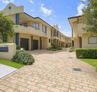 Seychells - Toowoon Bay - Hotel Accommodation
