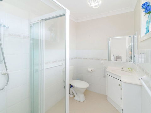 Shellcot - Close To Beach - Free WIFI - Hotel Accommodation 3