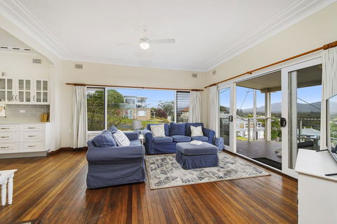 Shellseekers, 4 Hodgson Street - Hotel Accommodation 2