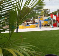 Shelly Beach Holiday Park - Hotel Accommodation