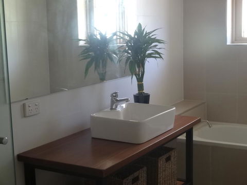 Shepherds Gully - Hotel Accommodation 1