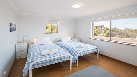 Shorelands - Hotel Accommodation 3