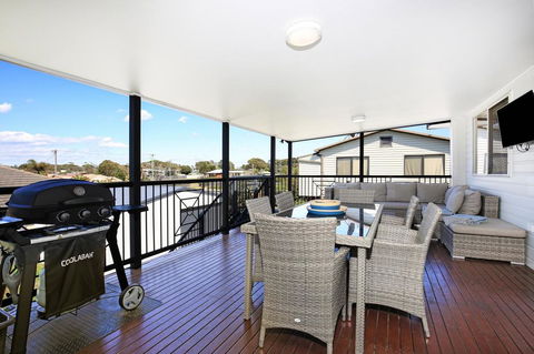 Shores - Pet-Friendly - 1 Min Walk To Beach - Hotel Accommodation 1