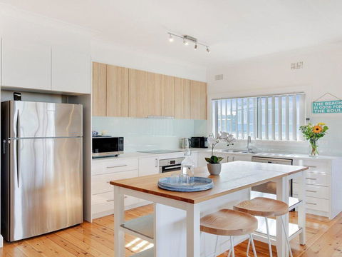 Sienna By The Sea - Spacious Coastal Getaway - Hotel Accommodation 2