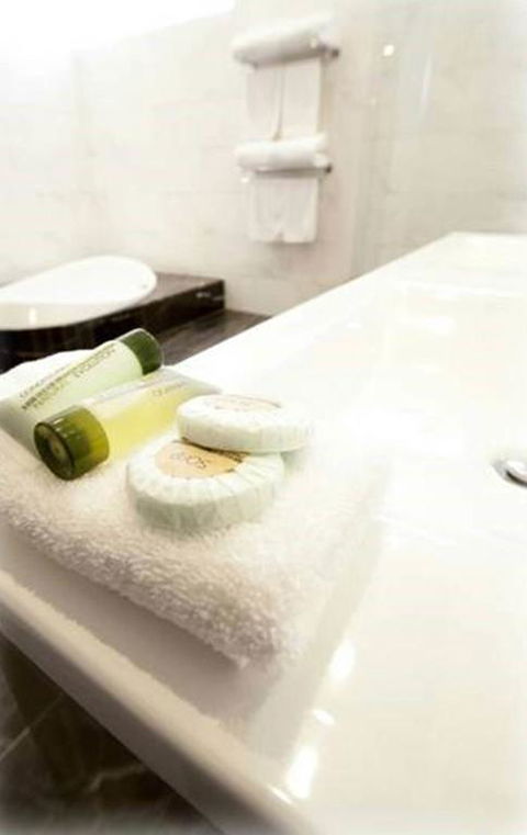 Silver Haven Motor Inn - Hotel Accommodation 3