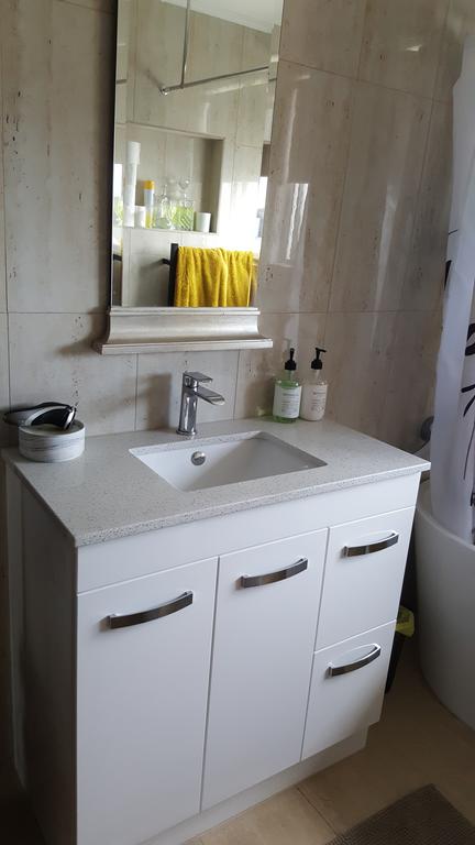 Silverbirch Cottage - Hotel Accommodation 2