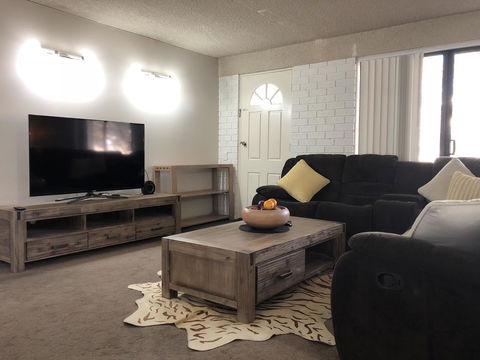 Silvers 1 - Hotel Accommodation 0