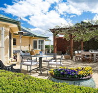 Sinden Park - garden swimming pool rural vistas