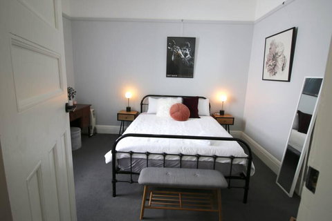 Sinjin: Unique Luxury 6 Bed House In Sydney City - Hotel Accommodation 1