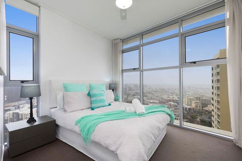 SK1 - Spotless 2BR SkyHome Long Stays Welcome - Hotel Accommodation 1