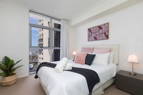 SK2 - 3BR With Pool Gym Steam Room In Story Bridge - Hotel Accommodation 0