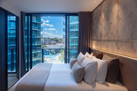 SKYE Suites Green Square - Hotel Accommodation 2