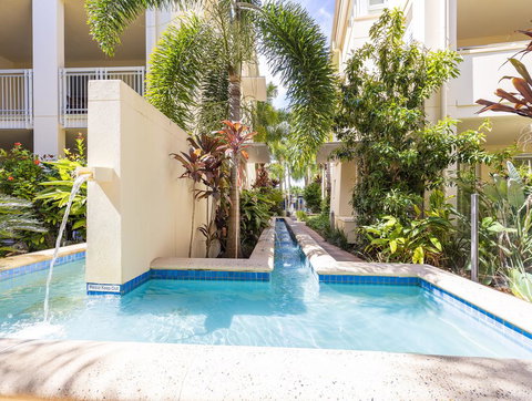 Sleek, Modern And Comfortable On Hastings Street - Hotel Accommodation 1