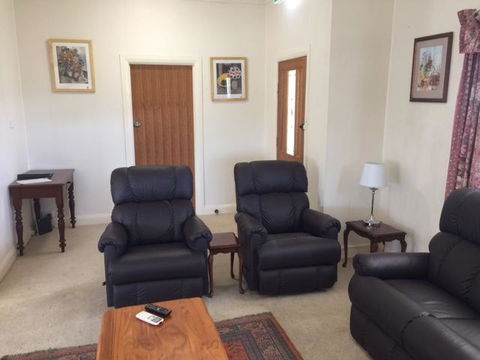 Smith Street Cottage Naracoorte - Hotel Accommodation 3