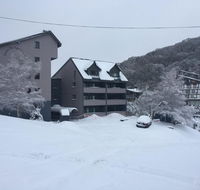 Snow Ski Apartments 14 - Hotel Accommodation