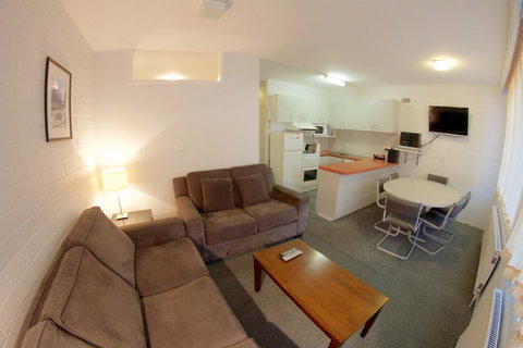 Snow Ski Apartments 19 - Hotel Accommodation 1