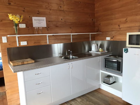 Somerset Beachside Cabin And Caravan Park - Hotel Accommodation 2