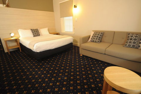 Sovereign Hill Hotel - Hotel Accommodation 2