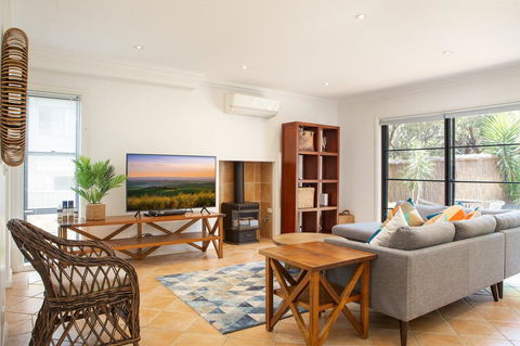 Spacious Home In The Heart Of Avalon Beach - Hotel Accommodation 3