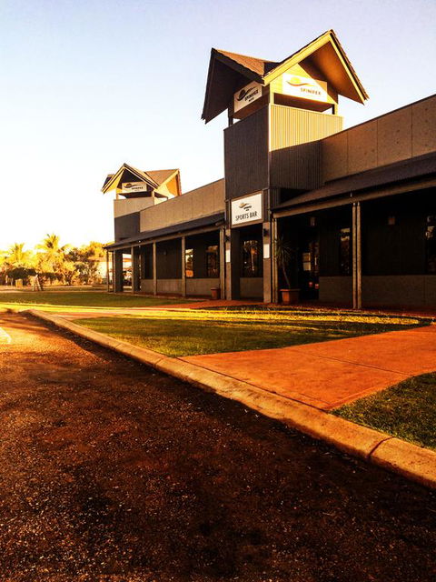 Spinifex Hotel - Hotel Accommodation 3