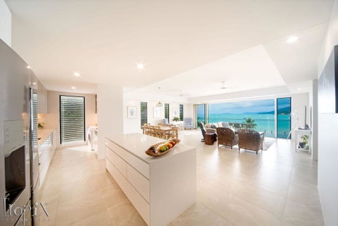 Splendeur Sur La Mer Premiere - Hotel Accommodation 1