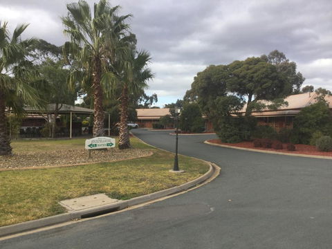 Sportslander Motor Inn - Hotel Accommodation 1