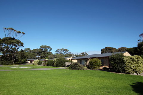 Spring Bay Villas - Hotel Accommodation 0
