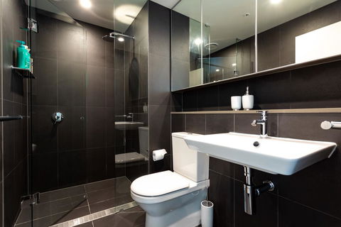 STAY&CO Docklands - Hotel Accommodation 2