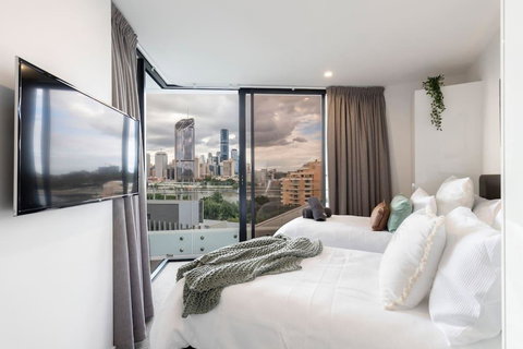 STH - River Views, Fast Internet, Long Stays - Hotel Accommodation 3