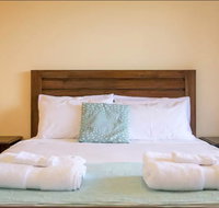 Stonehawke Place - Hotel Accommodation