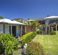 Studio Cabana on Golf in Mollymook - Hotel Accommodation