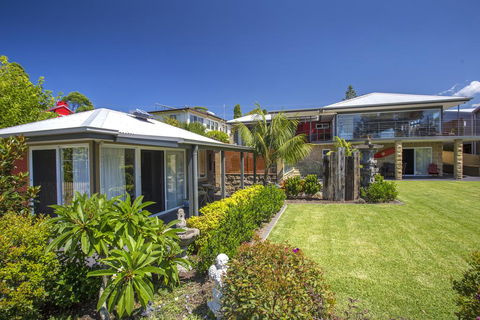 Studio Cabana On Golf In Mollymook - Hotel Accommodation 0