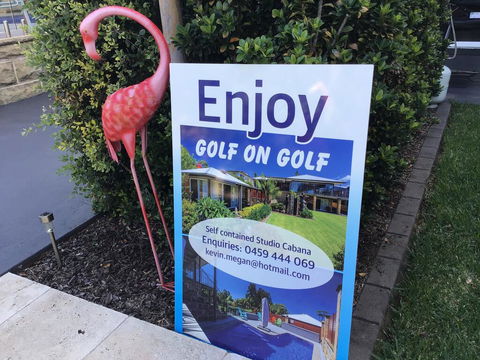 Studio Cabana On Golf In Mollymook - Hotel Accommodation 2