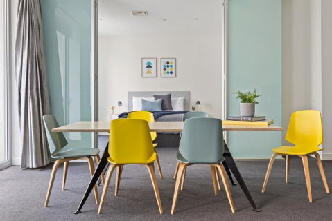 Stunning, Central Huge CBD Pad, Free WiFi, Netflix - Hotel Accommodation 0