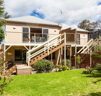 Sunningdale Beach House 12 - Hotel Accommodation