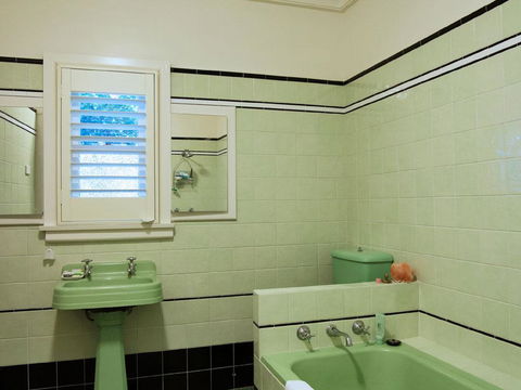 Sunrise House - Hotel Accommodation 1